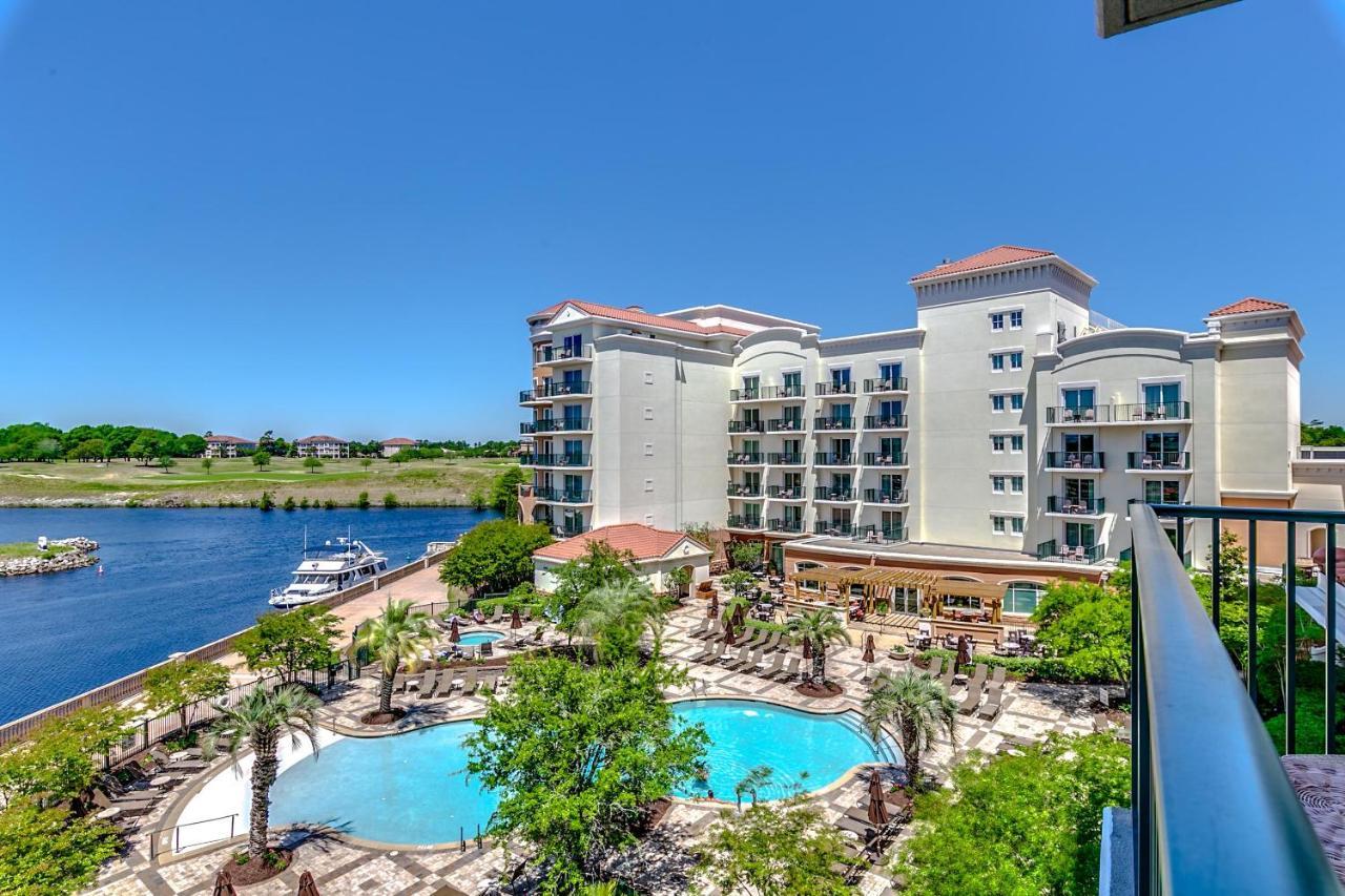The Marina 7-403