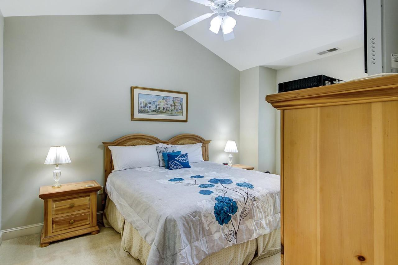 Magnolia Pointe 305 Apartment *
