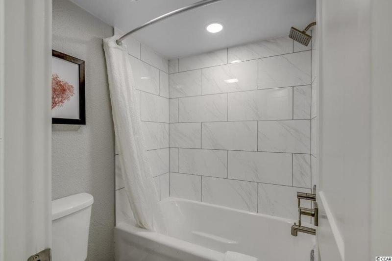 Grand Cayman 761 Apartment
