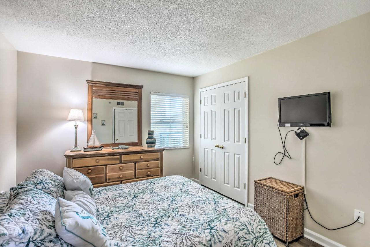 Oceanfront With Stunning Views! Apartment