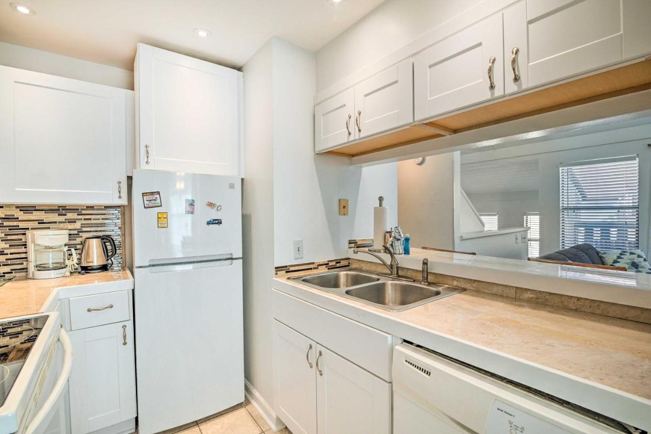 Myrtle Balconies, Walk To Beach! Apartment *
