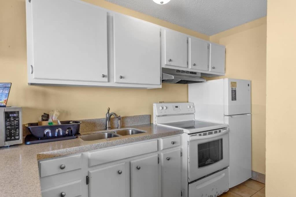 Charming 1br With Pool And Direct Beach Access * Myrtle Beach