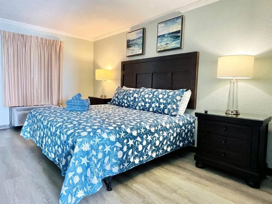 Apartment *all New & Awesome View*king Bed*pools*hot Tubs*lazy River*m149