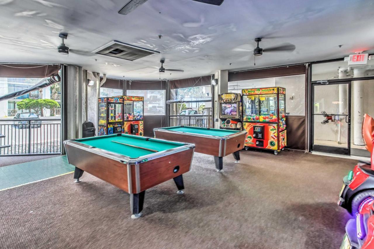 Ocean View And Access To Pool, And Apartment Myrtle Beach