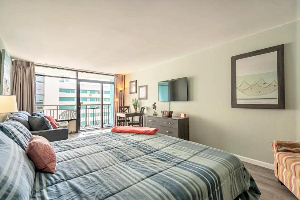Landmark 1420 - Updated King Suite! Perfect For 2-4 People!