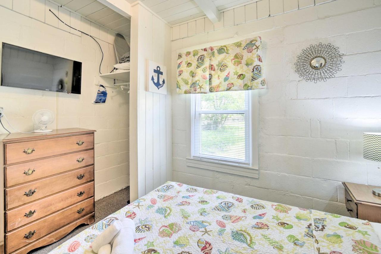 Holiday home Bright Myrtle Steps To The Beach! *