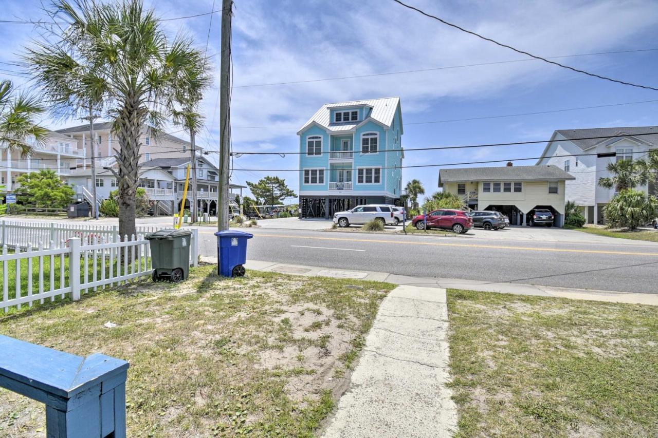 Bright Myrtle Steps To The Beach! Holiday home Myrtle Beach