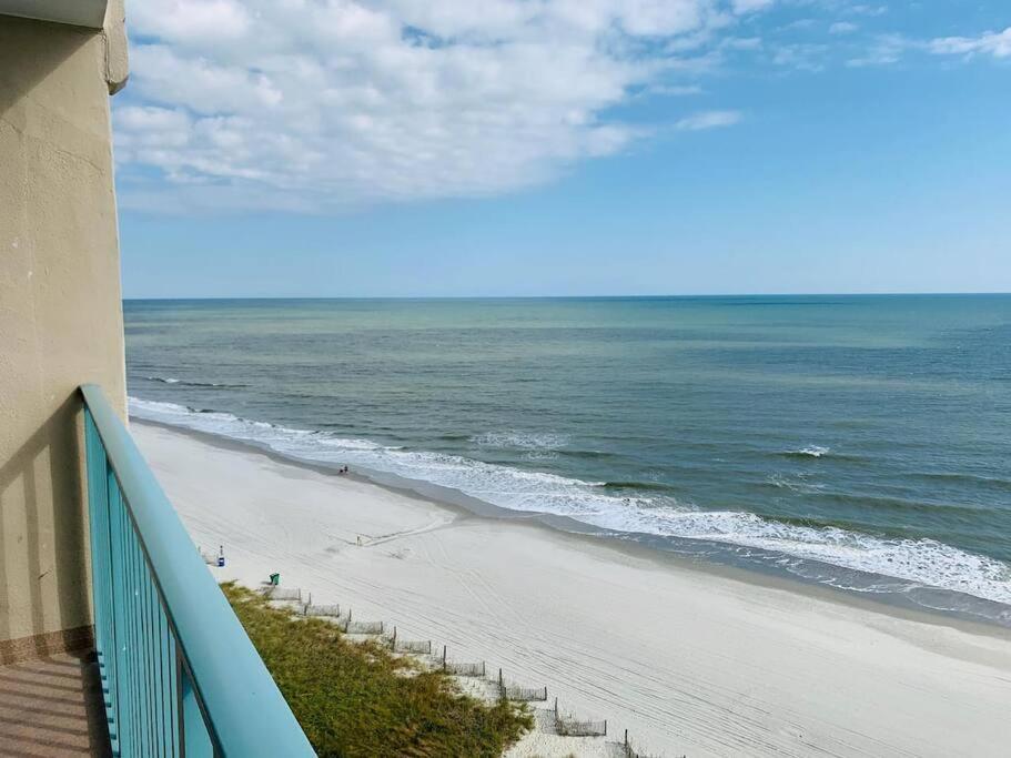 *oceanfront Sun & Fun*queen Beds*pools*hot Tubs*more*b118