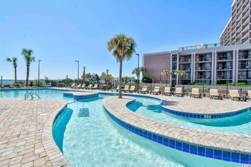 Apartment *renovated Oceanfront Condo*queen Beds*pools*hot Tubs*more*p220