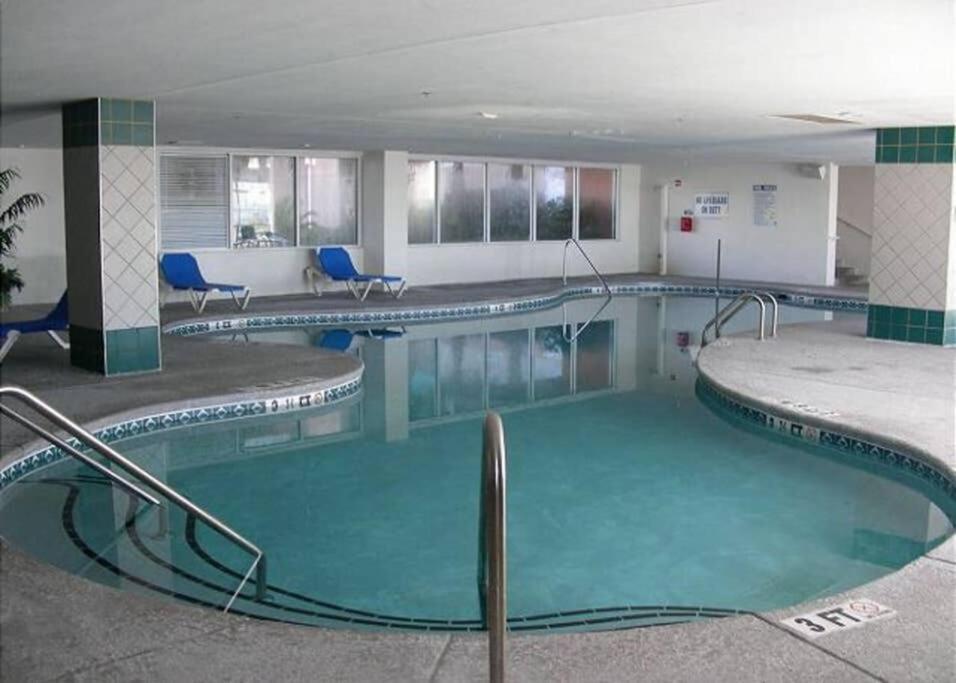 *wonderful Amenities*queen Beds * Pools & More*c50 * Myrtle Beach