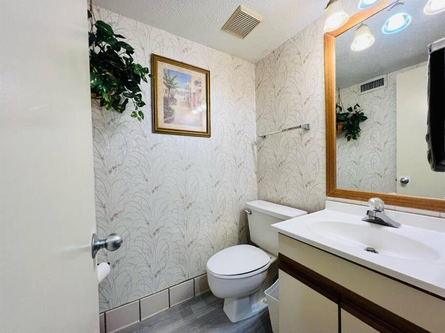 *a Family Retreat*pool*steps To The Beach*approved Dogs*d18-9 Myrtle Beach