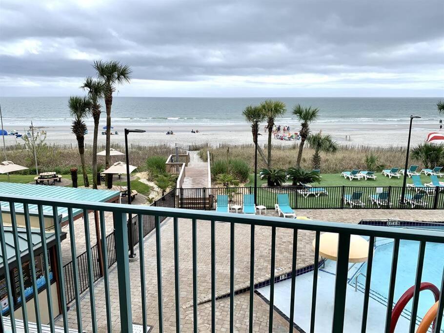 *renovated Oceanfront Condo*queen Beds*pools*hot Tubs*more*p220 * Myrtle Beach