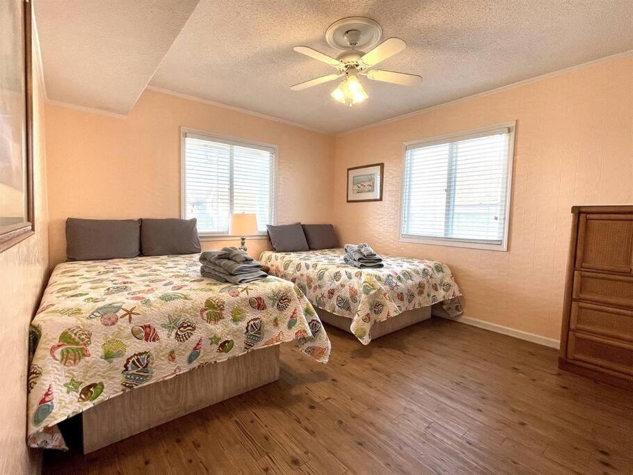 Apartment *oceanfront House On The Sand*6 Kings*12br, 12ba*private Hot Tub*sleep 36*pgp *