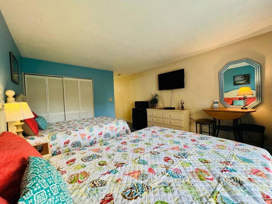 Apartment *a Family Retreat*pool*steps To The Beach*approved Dogs*d18-9 Myrtle Beach