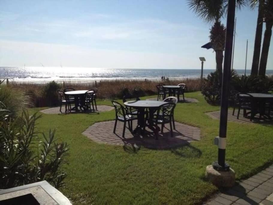 *delightful Cozy Retreat*pool, Steps To The Sand*h32 Apartment Myrtle Beach