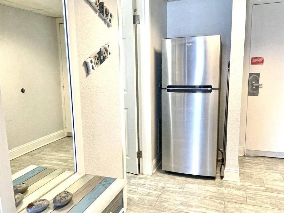 Apartment *oceanfront Hideaway*pools*hot Tubs*lazy River*v287 Myrtle Beach