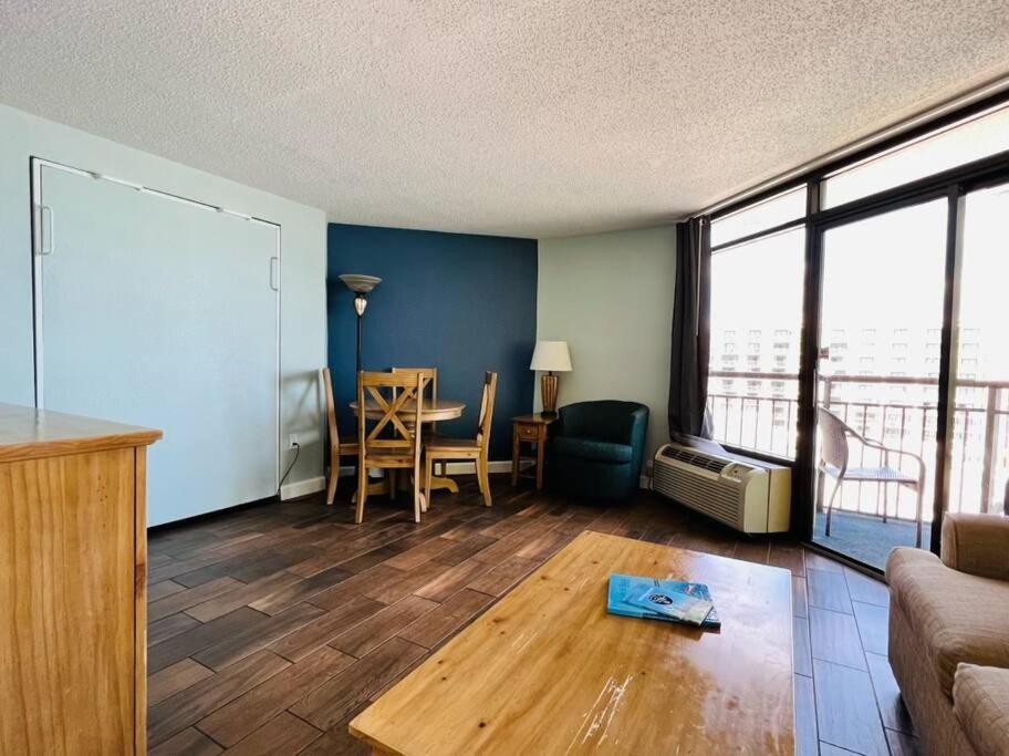 Apartment *ocean View Beauty*king Bed*rooftop Pool*beach*hot Tubs*m123 *