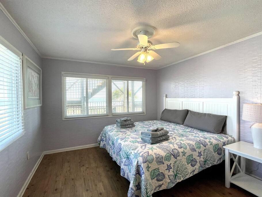 Oceanfront House On The 2 Kings 4br 4ba 2nd Floor Of Triplex Sleep 12 Pgp2 * Myrtle Beach