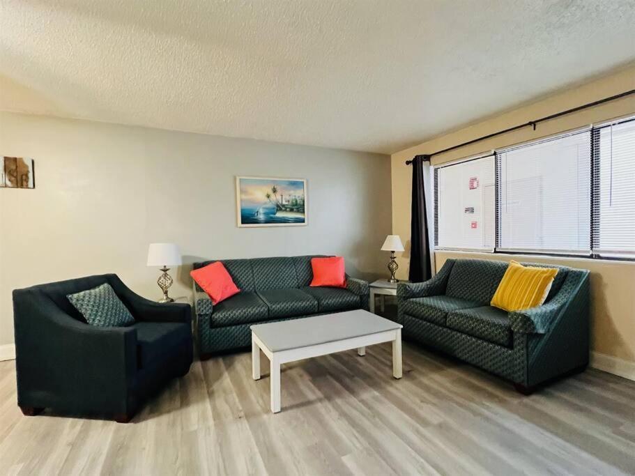 *a Family Retreat*pool*steps To The Beach*approved Dogs*d18-9 * Myrtle Beach