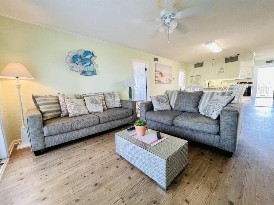 Apartment Oceanfront House On The 2 Kings 4br 4ba 2nd Floor Of Triplex Sleep 12 Pgp2