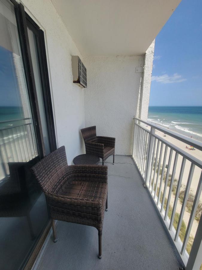 Holiday home Beautifully Updated Ocean Front King Suite! Sea Mist 20806 - Perfect For 2-4 Guests!