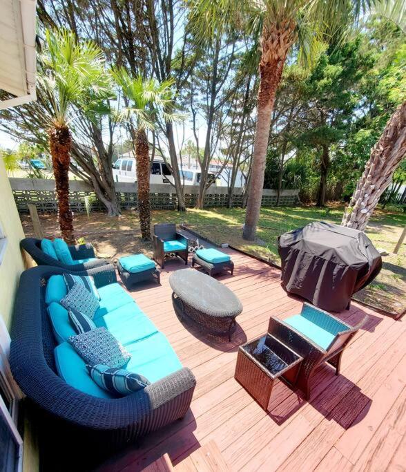 Holiday home Bright And Airy Beach House.