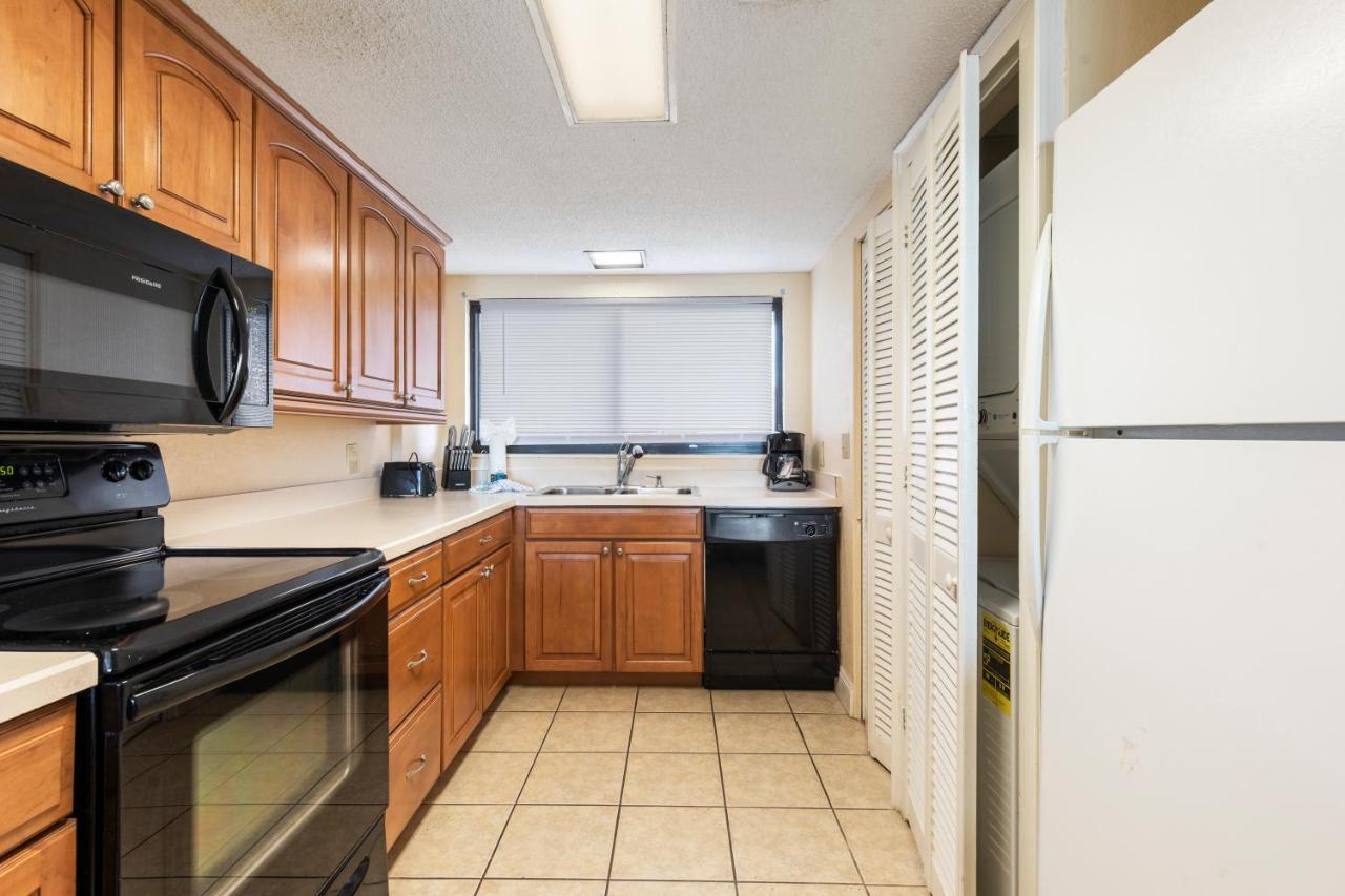 2-bedroom Carolina Dunes With Private Balcony And Ocean Views Apartment Myrtle Beach