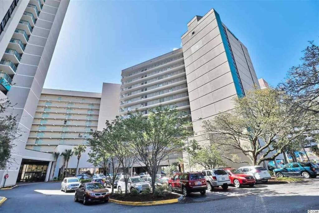 *renovated Oceanfront Condo*queen Beds*pools*hot Tubs*more*p220 * Myrtle Beach