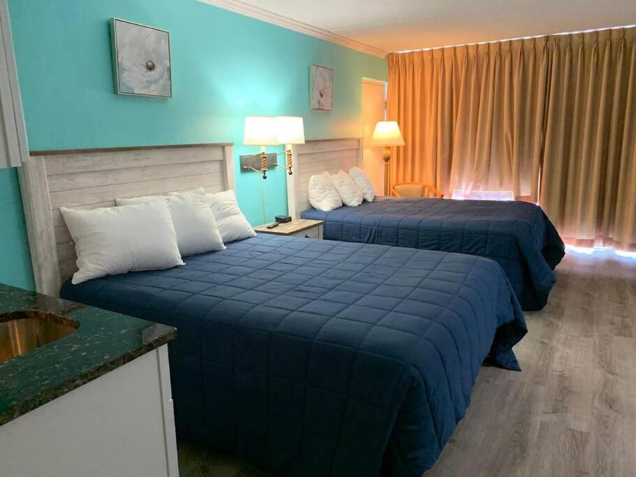 *oceanfront Sun & Fun*queen Beds*pools*hot Tubs*more*b118