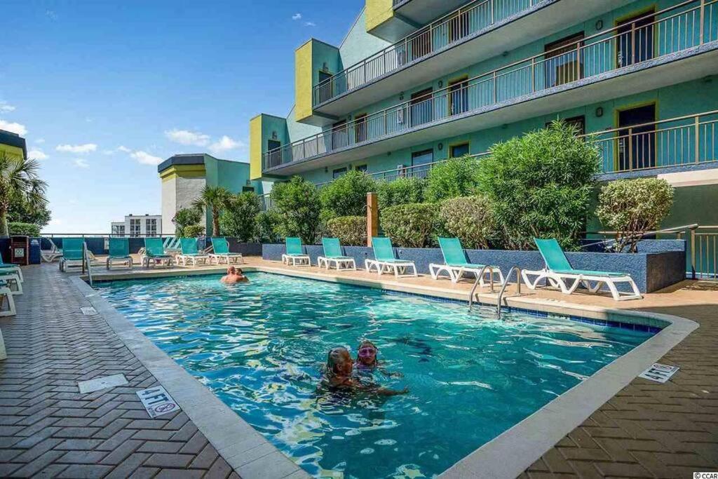 Apartment *ocean View Beauty*king Bed*rooftop Pool*beach*hot Tubs*m123 *