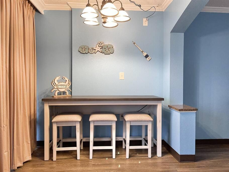 *beachy Ocean View Studio* King Bed*great Pools, Hot Tubs*s43
