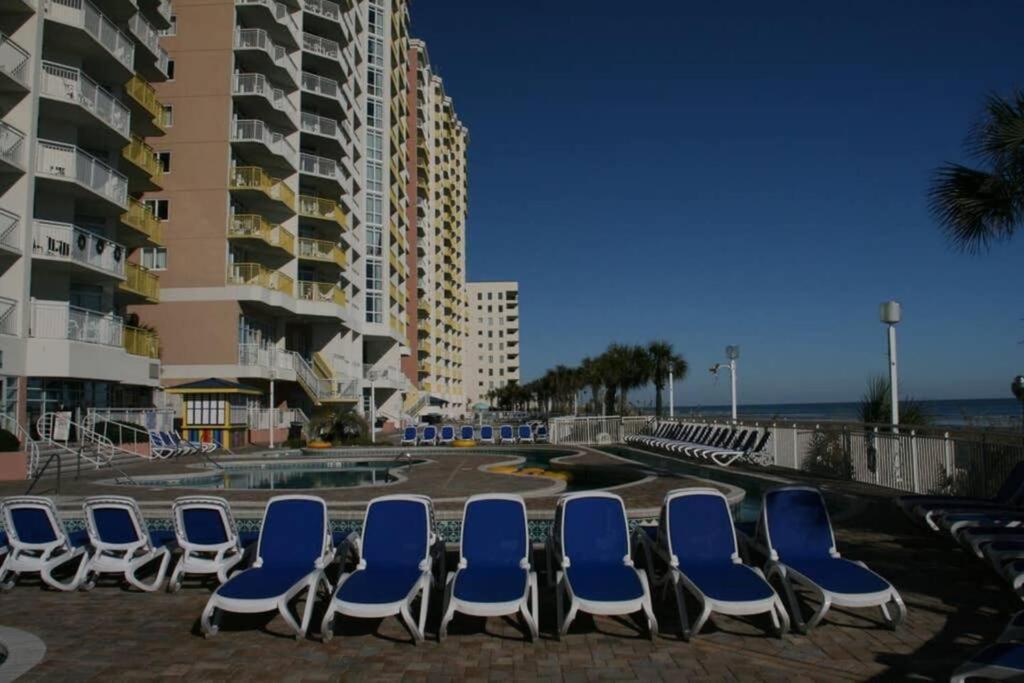 *wonderful Amenities*queen Beds * Pools & More*c50 Myrtle Beach