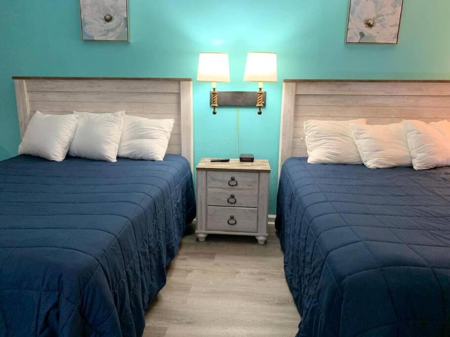 Apartment *oceanfront Sun & Fun*queen Beds*pools*hot Tubs*more*b118 Myrtle Beach