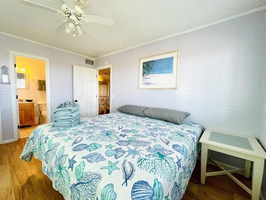 *oceanfront House On The Sand*6 Kings*12br, 12ba*private Hot Tub*sleep 36*pgp Myrtle Beach