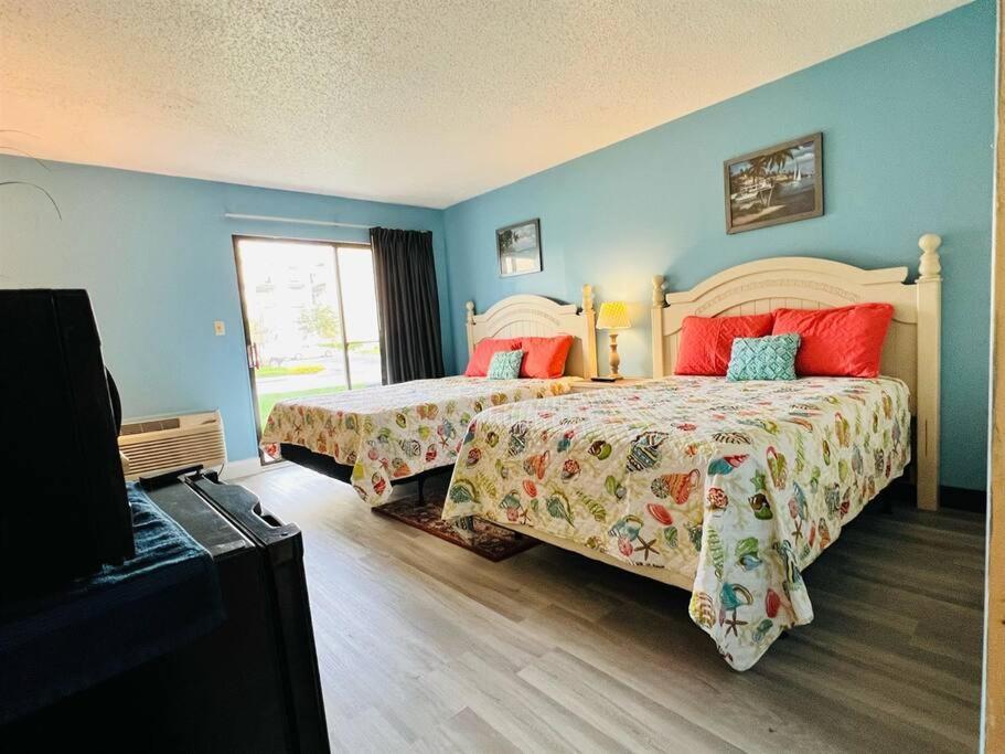 *a Family Retreat*pool*steps To The Beach*approved Dogs*d18-9 * Myrtle Beach