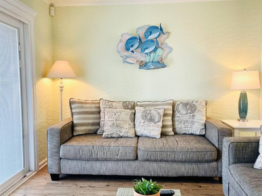 Oceanfront House On The 2 Kings 4br 4ba 2nd Floor Of Triplex Sleep 12 Pgp2 * Myrtle Beach