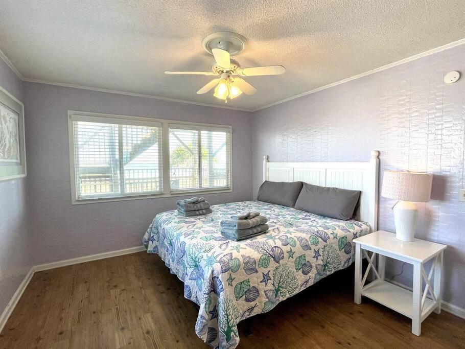 Apartment *oceanfront House On The Sand*6 Kings*12br, 12ba*private Hot Tub*sleep 36*pgp