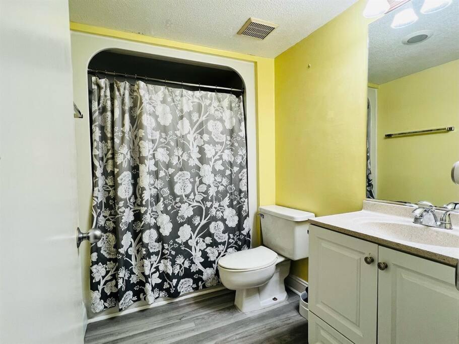 *a Family Retreat*pool*steps To The Beach*approved Dogs*d18-9 Apartment