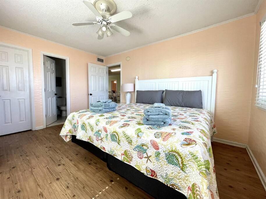 *oceanfront House On The Sand*6 Kings*12br, 12ba*private Hot Tub*sleep 36*pgp Apartment *