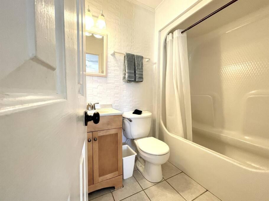 Apartment *oceanfront House On The Sand*6 Kings*12br, 12ba*private Hot Tub*sleep 36*pgp *