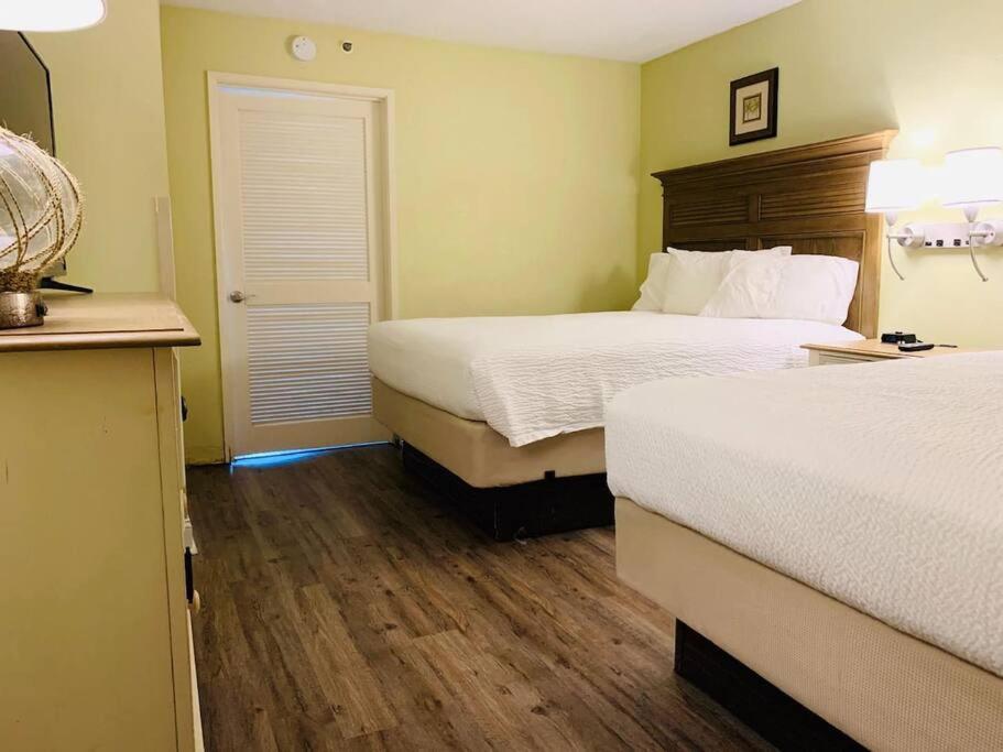*oceanfront* Queen Beds*amenities*compass Cove*s118 Apartment