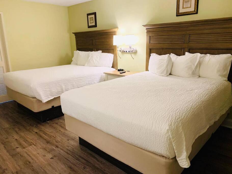 *oceanfront* Queen Beds*amenities*compass Cove*s118