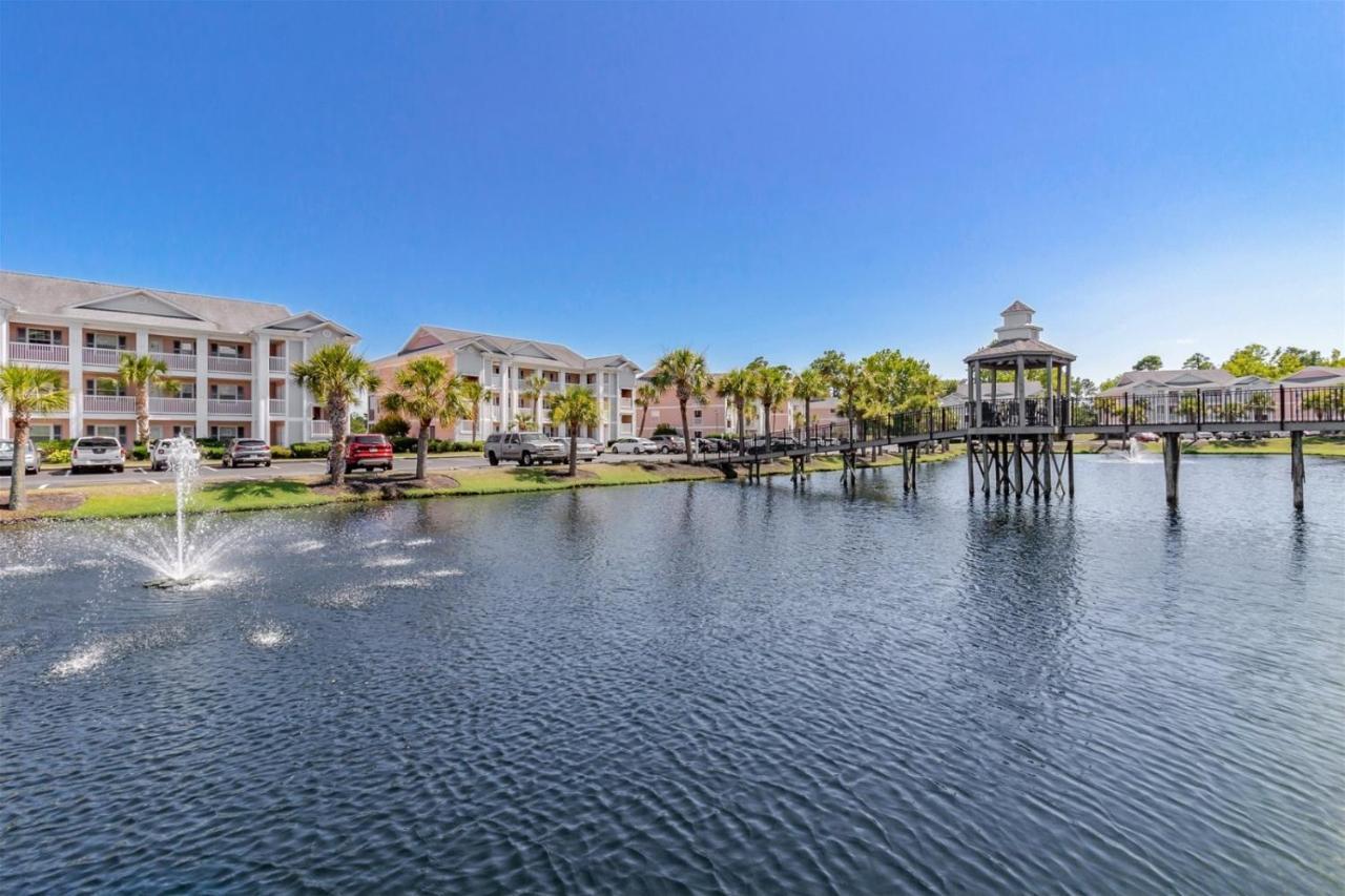 Apartment Waterway Village 23-d