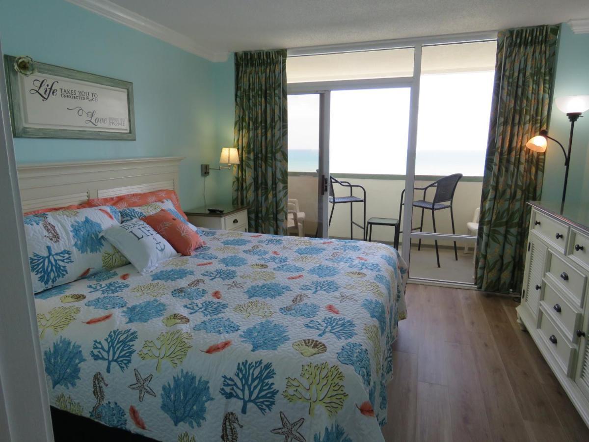 Holiday home 2 Story Direct Oceanfront Penthouse- Sandy 1116- Sleeps 6! *