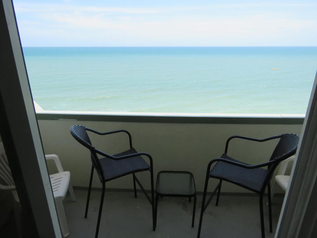 Holiday home 2 Story Direct Oceanfront Penthouse- Sandy 1116- Sleeps 6! *