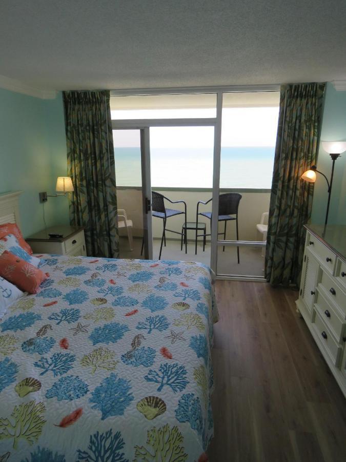 Holiday home 2 Story Direct Oceanfront Penthouse- Sandy 1116- Sleeps 6! *