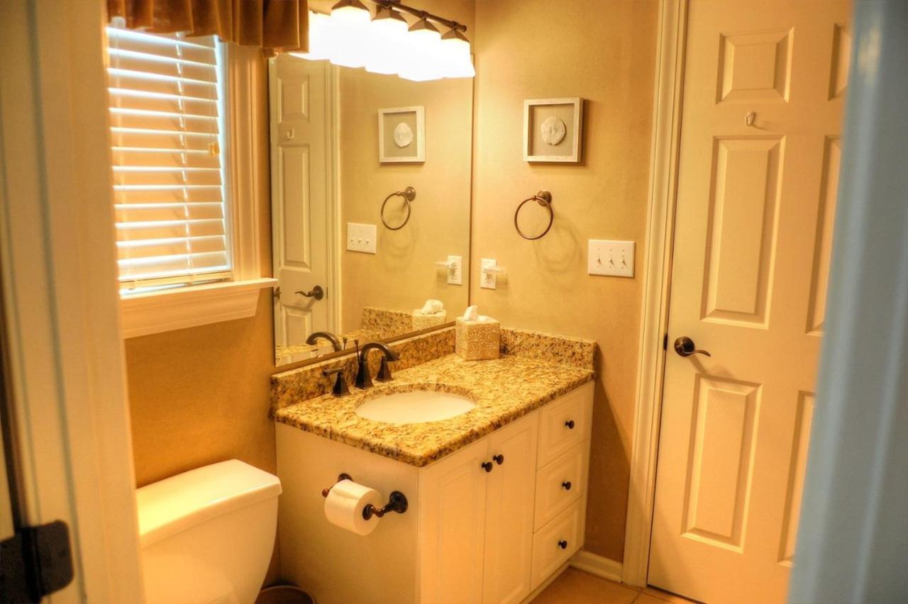 Shore Club 9684 *