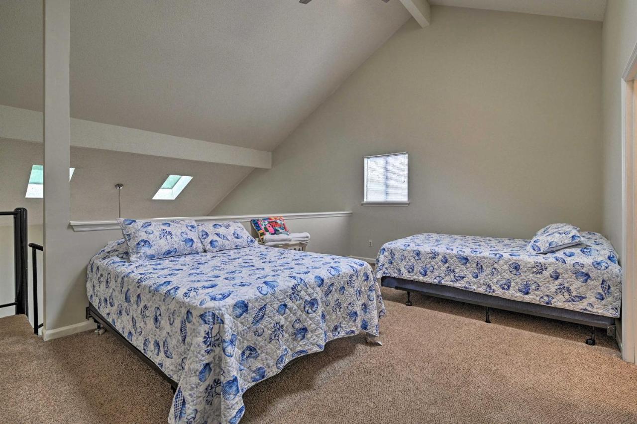 Golf Colony Less Than 2 Mi To Surfside Beach! Myrtle Beach