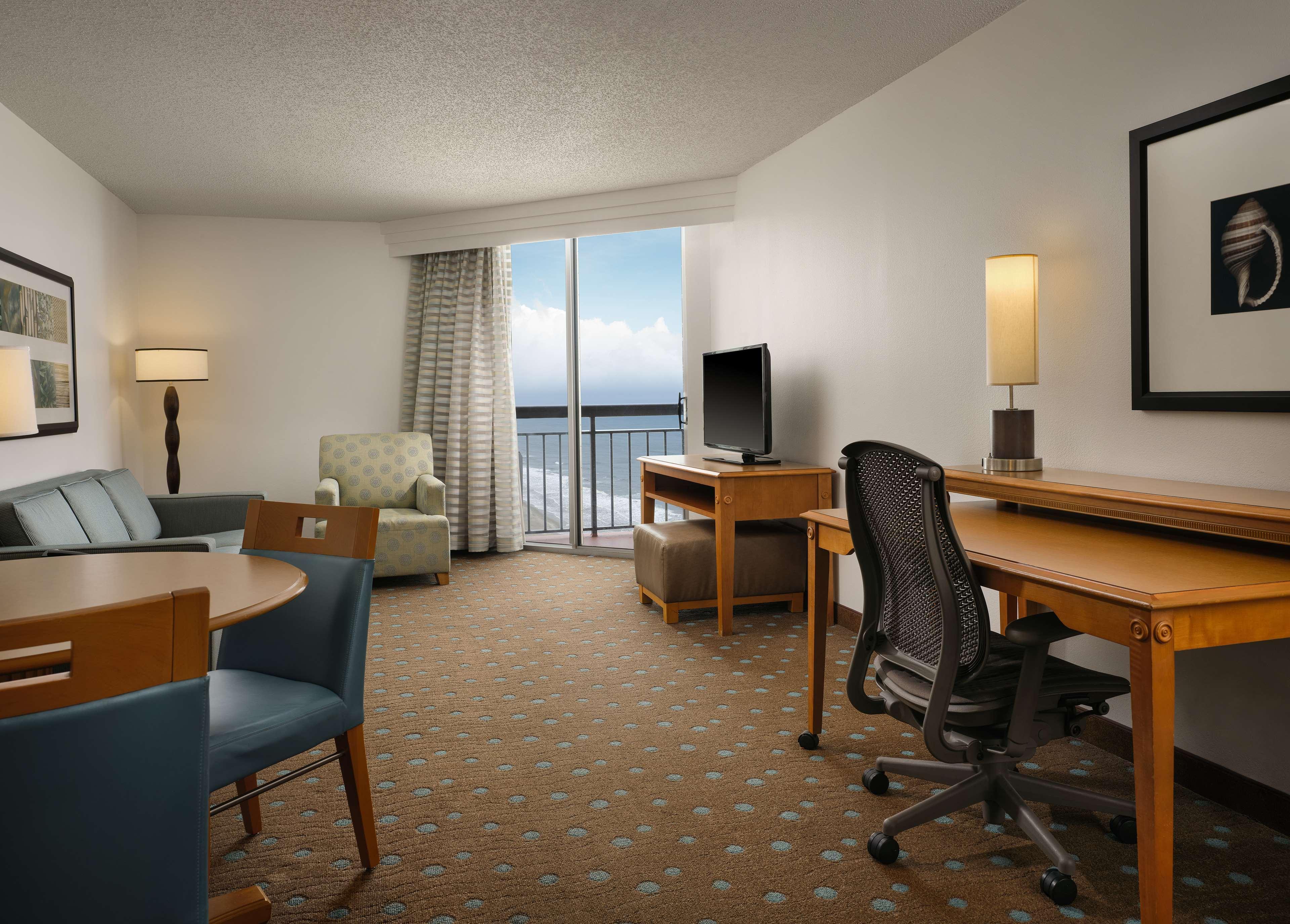 Embassy By Hilton Myrtle Oceanfront Resort 4*