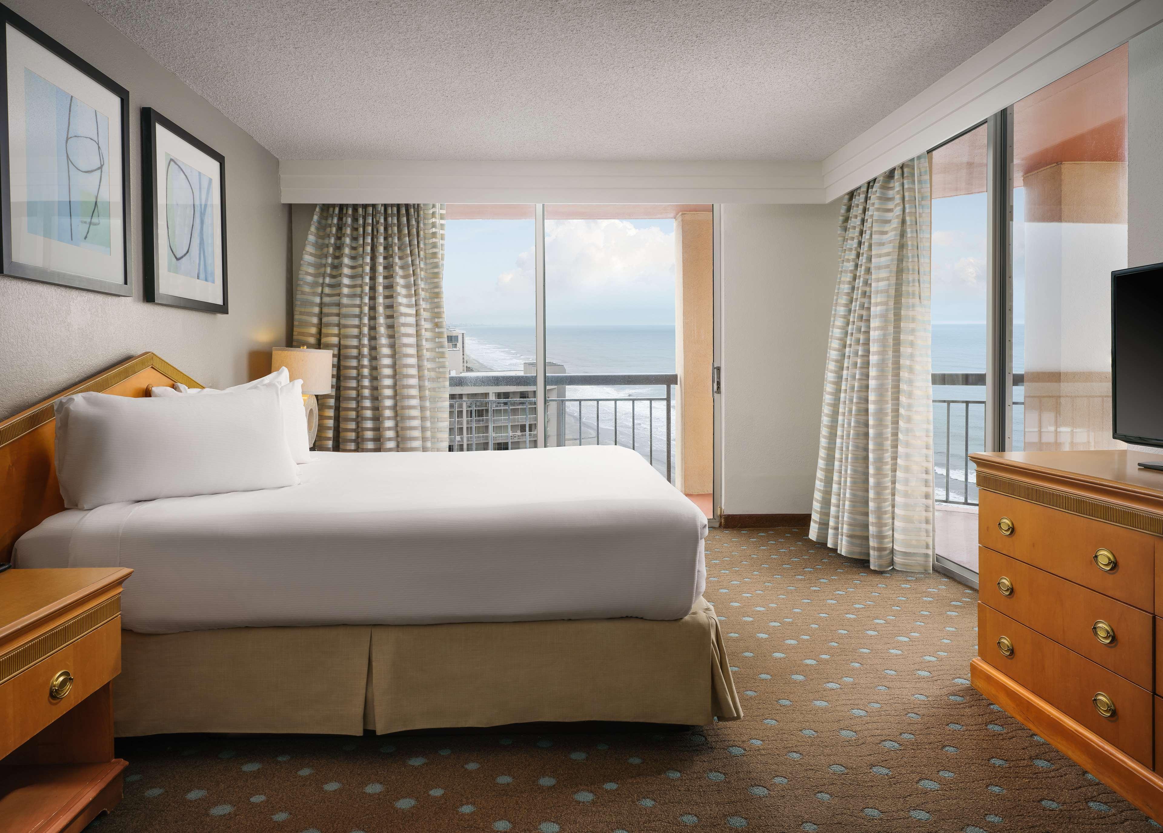 Embassy By Hilton Myrtle Oceanfront 4*